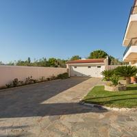 Business center in Greece, 580 sq.m.