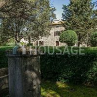 House in Italy, Toscana, Siena, 900 sq.m.