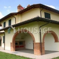 Villa in Italy, Arezzo, 500 sq.m.