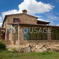 Дом в Италии, Ареццо, 307 кв.м.