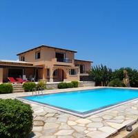 Villa in Greece, 420 sq.m.