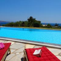 Villa in Greece, 420 sq.m.