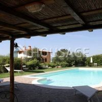 Villa in Italy, Grosseto, 500 sq.m.