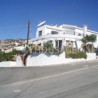 Villa in Republic of Cyprus, Eparchia Pafou, 333 sq.m.