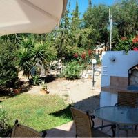 Villa in Republic of Cyprus, Eparchia Pafou, 209 sq.m.