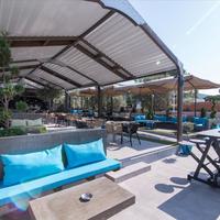 Бизнес-центр в Греции, 240 кв.м.