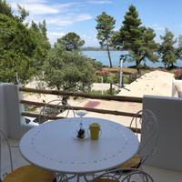 Бизнес-центр в Греции, 240 кв.м.