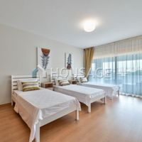 Flat in Republic of Cyprus, Lemesou, 250 sq.m.