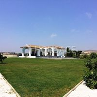 Villa in Republic of Cyprus, Eparchia Larnakas, 140 sq.m.