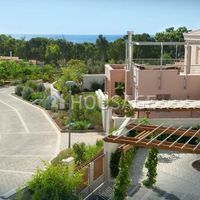 Flat in Republic of Cyprus, Lemesou, 107 sq.m.