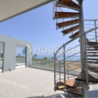 Flat in Republic of Cyprus, Eparchia Larnakas, 125 sq.m.