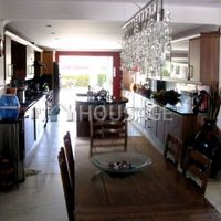 Villa in Republic of Cyprus, Eparchia Pafou, 700 sq.m.