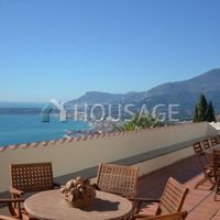 Villa in Italy, San Remo, 250 sq.m.