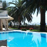 Villa in Italy, San Remo, 590 sq.m.