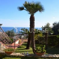 Villa in Italy, San Remo, 150 sq.m.