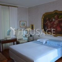 Villa in Italy, San Remo, 280 sq.m.