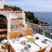 Дом в Испании, Каталония, Льорет-де-Мар, 300 кв.м.