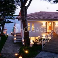 Дом в Испании, Каталония, Льорет-де-Мар, 300 кв.м.