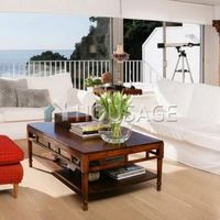 Дом в Испании, Каталония, Льорет-де-Мар, 300 кв.м.