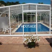 Villa in Spain, Catalunya, Girona, 260 sq.m.