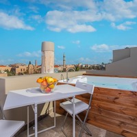 Бизнес-центр в Греции, 120 кв.м.