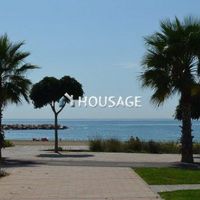 Villa in Spain, Catalunya, Cambrils, 180 sq.m.