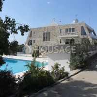 Villa in Republic of Cyprus, Lemesou, 800 sq.m.