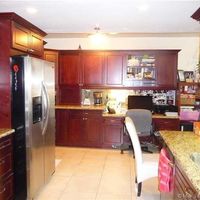 Апартаменты в США, Флорида, Бэл-Харбор, 188 кв.м.