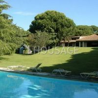 Дом в Испании, Каталония, Сан-Андрес-де-Льеванерас, 900 кв.м.