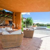 Дом в Испании, Каталония, Камбрилс, 795 кв.м.