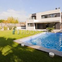House in Spain, Catalunya, Sant Andreu de Llavaneres, 500 sq.m.