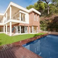 House in Spain, Catalunya, Cambrils, 416 sq.m.