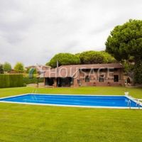 House in Spain, Catalunya, Sant Andreu de Llavaneres, 300 sq.m.