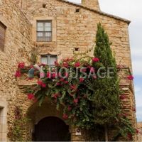 House in Spain, Catalunya, Girona, 585 sq.m.