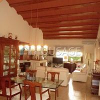 House in Spain, Catalunya, Girona, 930 sq.m.