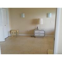 Апартаменты в США, Флорида, Бэл-Харбор, 130 кв.м.