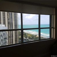 Апартаменты в США, Флорида, Бэл-Харбор, 130 кв.м.