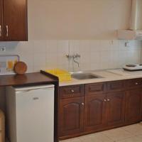 Бизнес-центр в Греции, 200 кв.м.