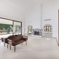 Дом в Испании, Андалусия, 1385 кв.м.