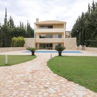 Villa in Greece, 500 sq.m.