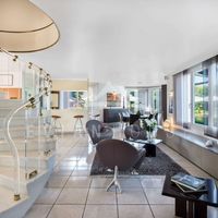 Villa at the spa resort, by the lake in Guyane, 325 sq.m.