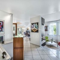 Villa at the spa resort, by the lake in Guyane, 325 sq.m.