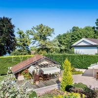 Villa at the spa resort, by the lake in Guyane, 325 sq.m.