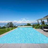 Дом у озера во Французской Гвиане, 165 кв.м.