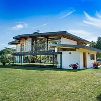 Вилла на спа-курорте, у озера во Французской Гвиане, 300 кв.м.