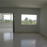 Апартаменты в США, Флорида, Бэл-Харбор, 193 кв.м.