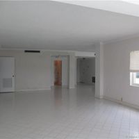 Апартаменты в США, Флорида, Бэл-Харбор, 193 кв.м.