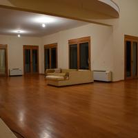 Бизнес-центр в Греции, 1200 кв.м.