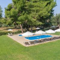 Отель (гостиница) в Греции, 600 кв.м.