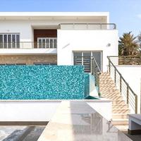 Villa in Republic of Cyprus, 693 sq.m.